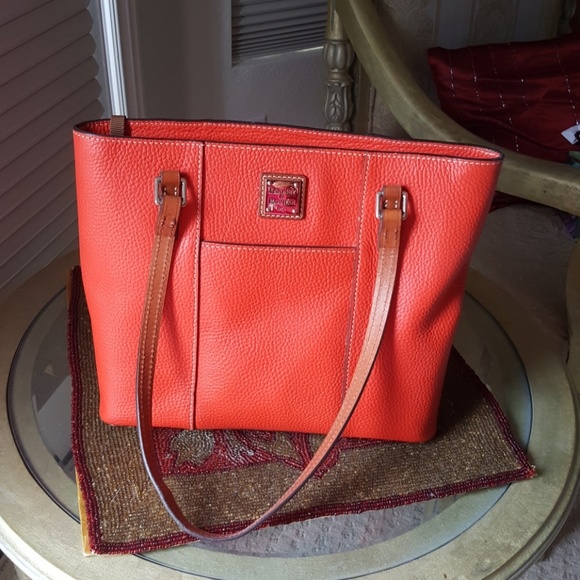 Dooney & Bourke Handbags - Dooney &Bourke shoulder bag,lightly used